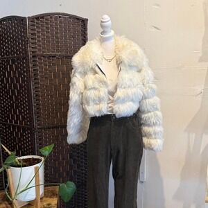 Women's Qiye White faux fur Y2k cropped jacket with zipper Size Medium